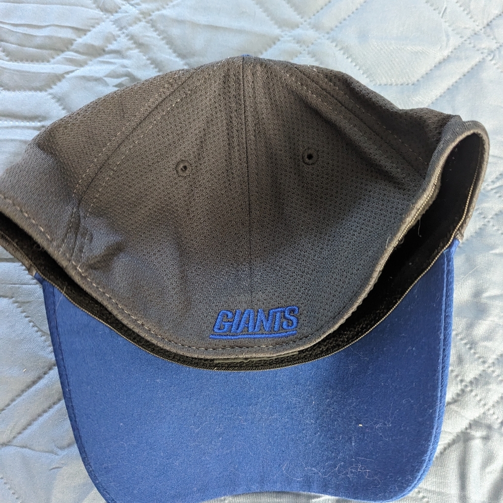 Giants hat - Picture 2 of 3